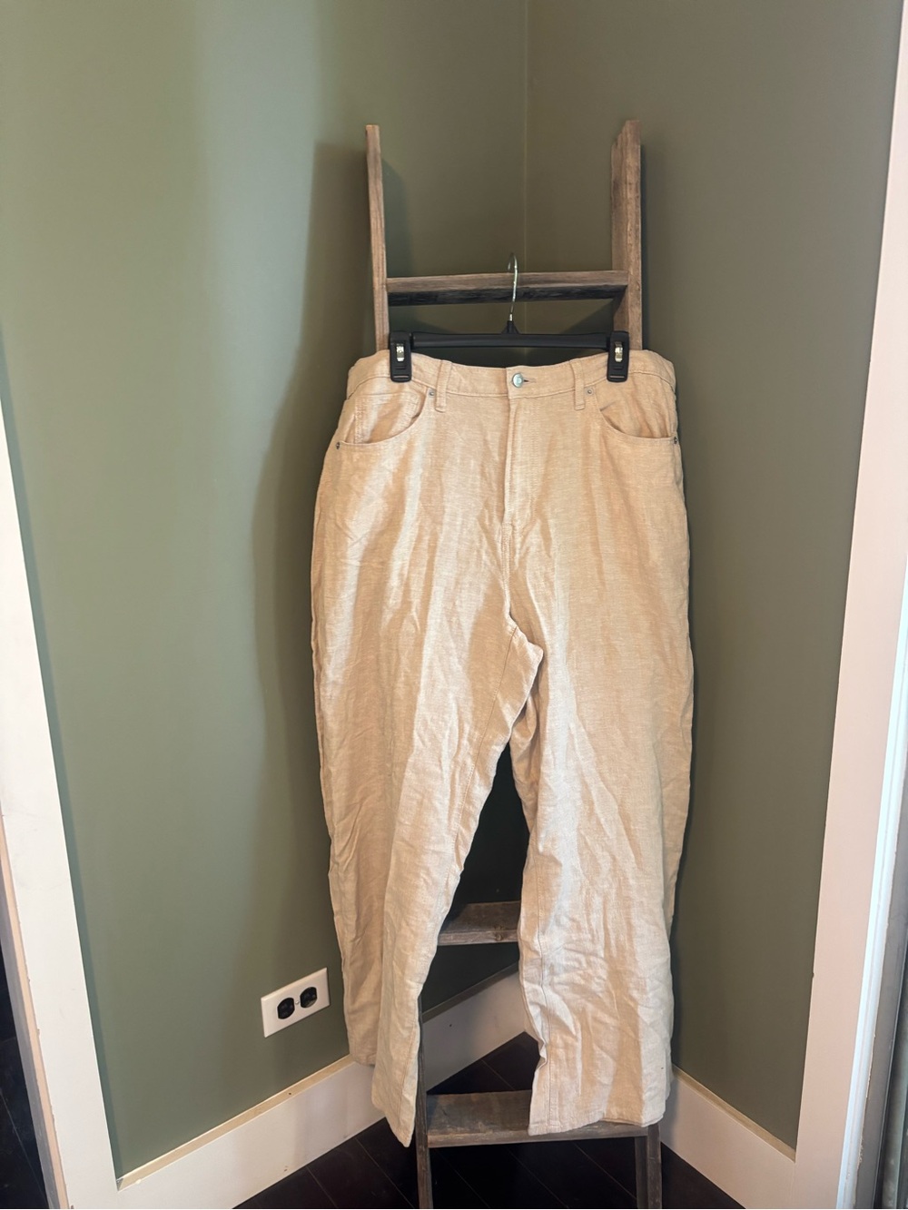 Gap Pull-On Wide Leg Linen Pant